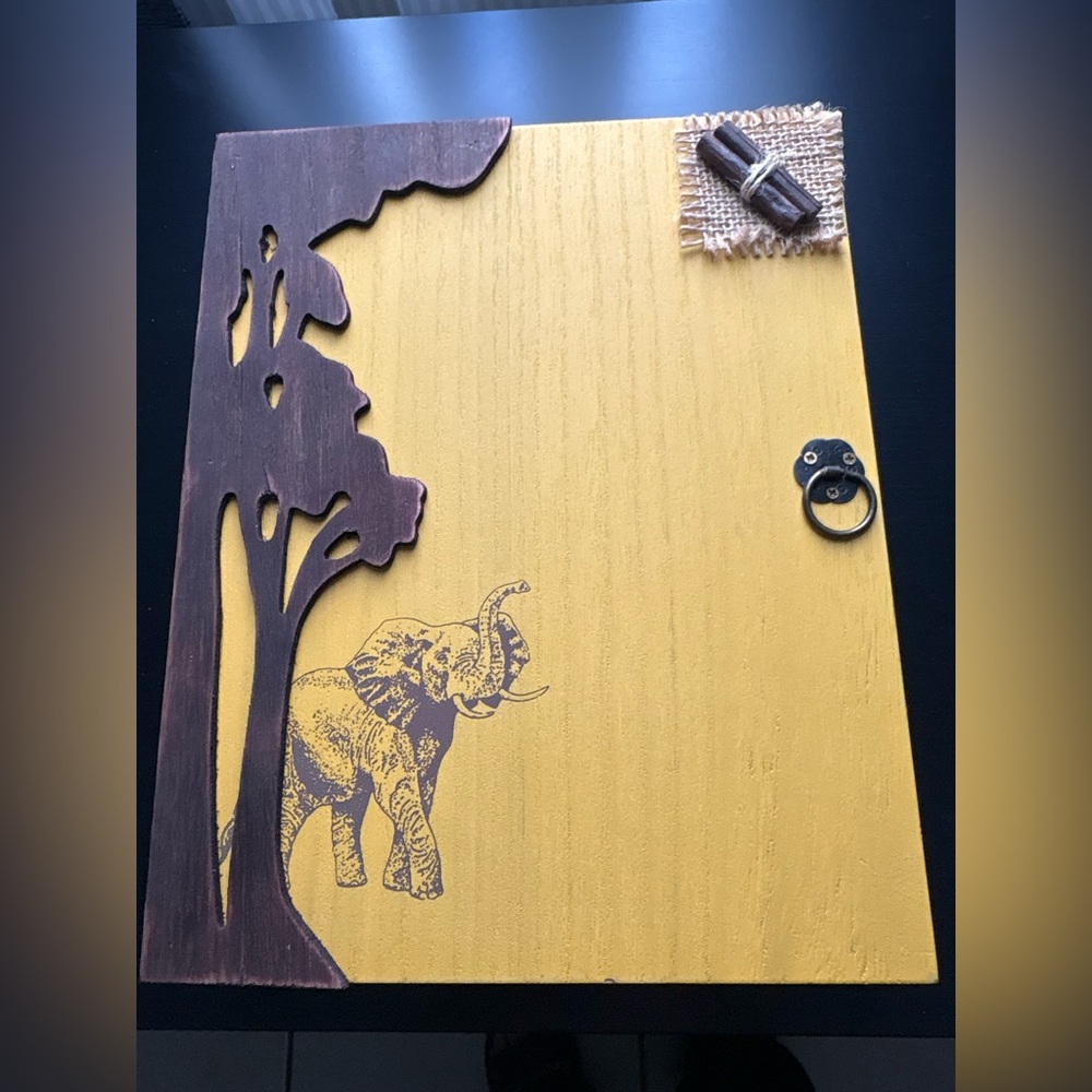 Wall Key Holder box